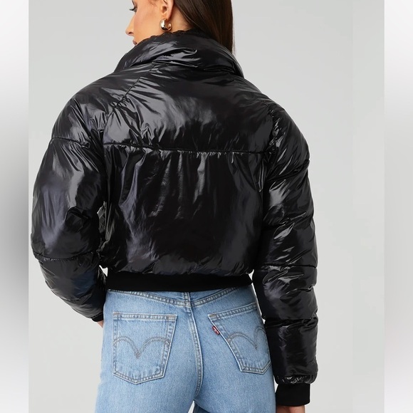 NWT Blank NYC Cold Lover Crop Puffer Jacket Size Large - Picture 7 of 11